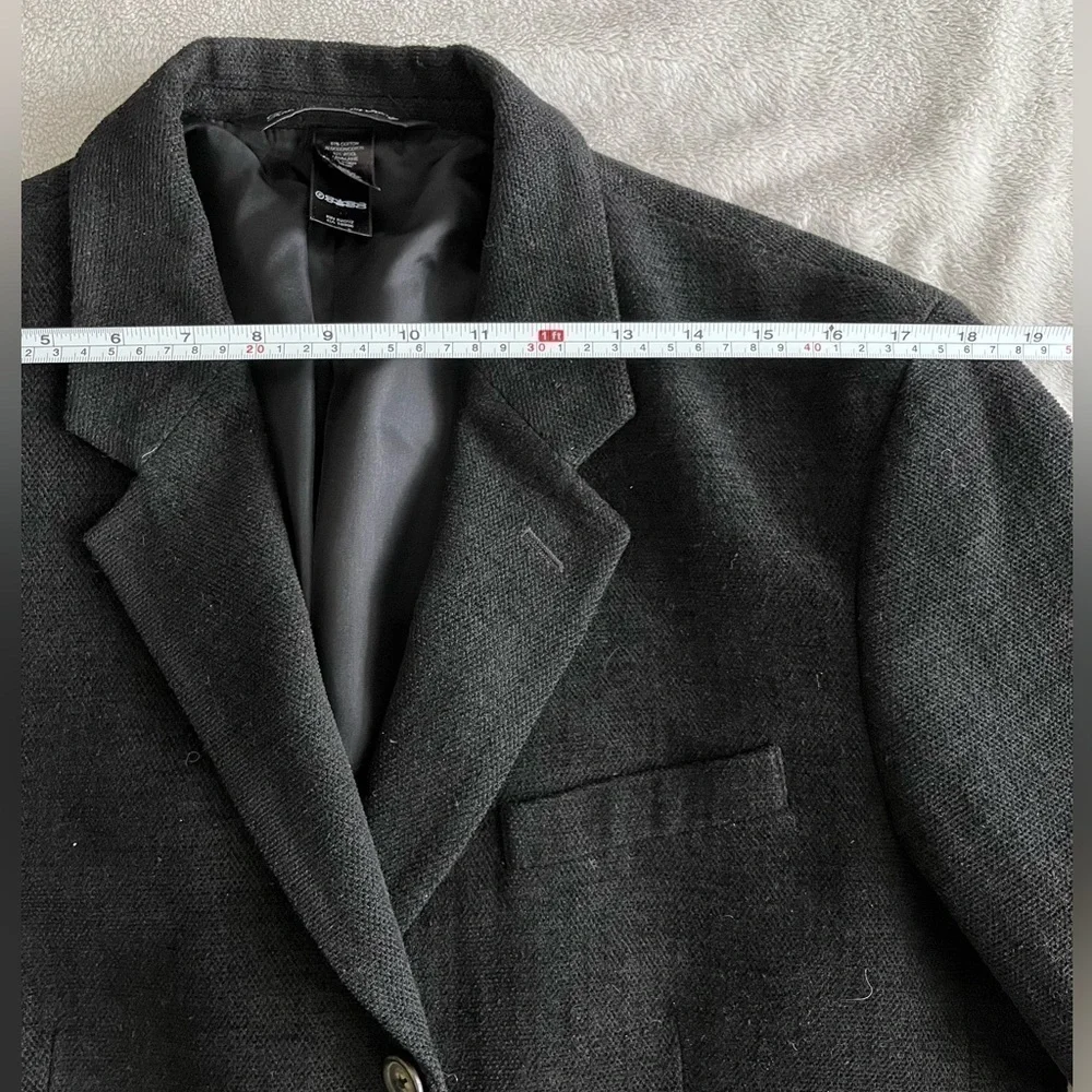 Claiborne Black Blazer Jacket Fabric Woven in Italy 40R